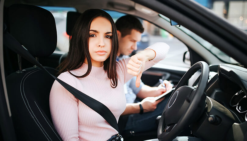 young woman failed driving test tinified